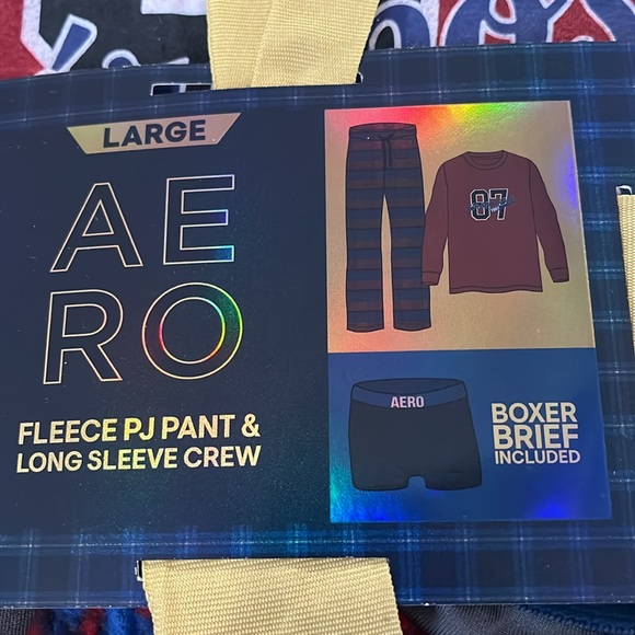 NWT men’s aero pajamas set with boxer briefs. 3 piece set - Picture 2 of 3